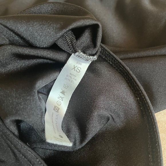 Yumiko Wendy Leotard Black with Mesh Sleeves Xsmall - Picture 5 of 5